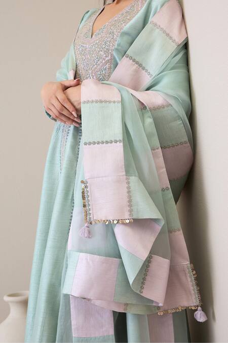 Ridhimaa Gupta_Green Silk Organza, Viscose Embroidery, Diamonds V-neck Haneen Anarkali Set _at_Aza_Fashions