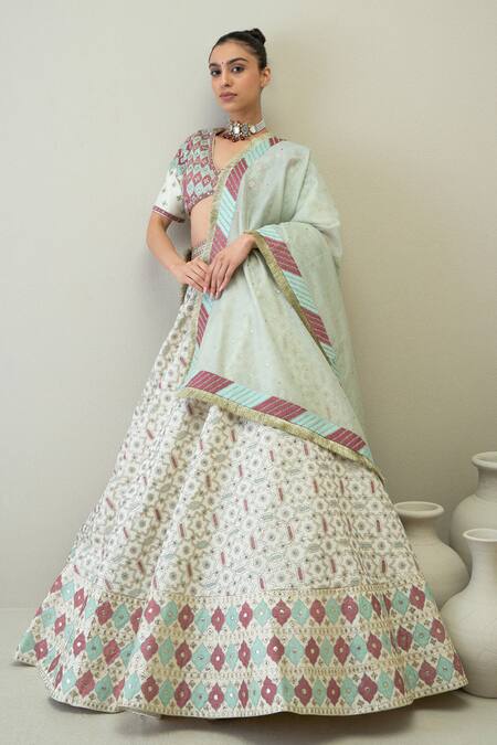 Buy_Ridhimaa Gupta_White Silk, Chanderi, Chiffon Sequins, Beads, Gota Huma Embroidered Lehenga Set _Online_at_Aza_Fashions