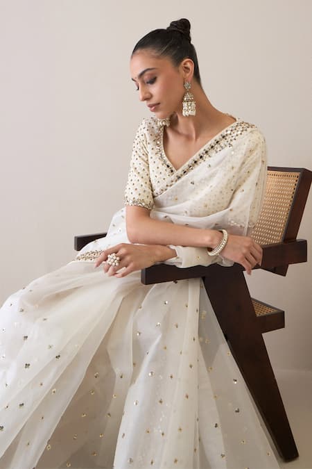 Ridhimaa Gupta_White Silk Organza Sequins, Kalki Embroidered Saree With Unstitched Blouse Piece _at_Aza_Fashions