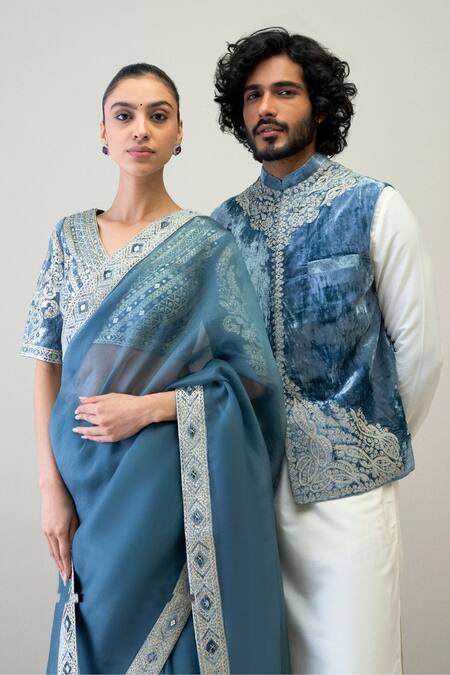 Buy_Ridhimaa Gupta_Blue Silk Organza Mirrors, Naaz Embroidered Saree With Unstitched Blouse Piece 