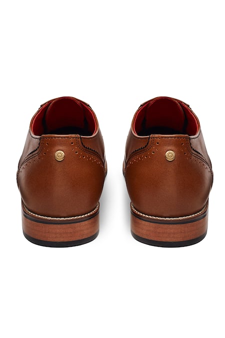 Shop_Banjaaran Studio_Brown Brogue Maharaja_Online_at_Aza_Fashions