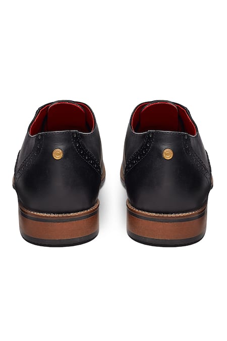 Shop Banjaaran Studio Black Brogue Mirza Crocodile Skin Textured Online at Aza Fashions Shop_Banjaaran Studio_Black Brogue Mirza Crocodile Skin Textured_Online_at_Aza_Fashions