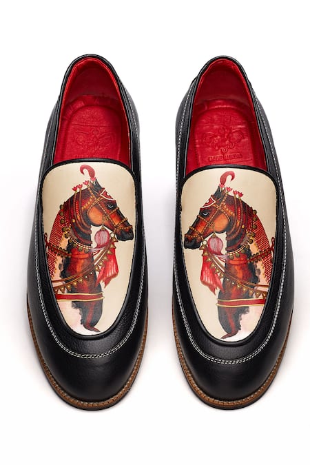 Shop Banjaaran Studio Black Print Asva The Divine Steed Loafers at Aza Fashions Shop_Banjaaran Studio_Black Print Asva The Divine Steed Loafers_at_Aza_Fashions