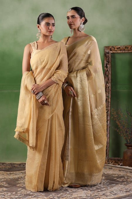 Buy_Geroo Jaipur_Beige Tissue Embroidery Floral Butti Pattern Saree With Unstitched Blouse Piece _Online_at_Aza_Fashions