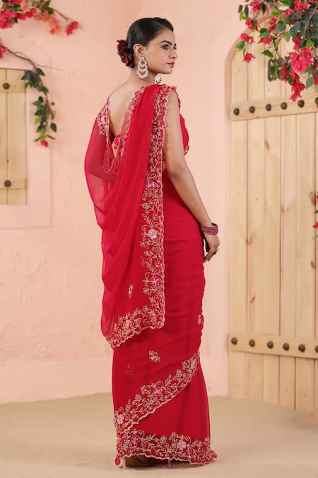 Geroo Jaipur Pink Chiffon Flower Bloom Embroidered Saree With Unstitched Blouse Piece Online at Aza Fashions Geroo Jaipur_Pink Chiffon Flower Bloom Embroidered Saree With Unstitched Blouse Piece _Online_at_Aza_Fashions