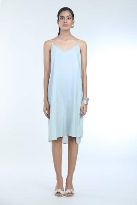 Buy Amit Aggarwal Grey Crepe, Chiffon Metallic Thread Collared Embellished Draped Ombre Dress Buy_Amit Aggarwal_Grey Crepe, Chiffon Metallic Thread Collared Embellished Draped Ombre Dress