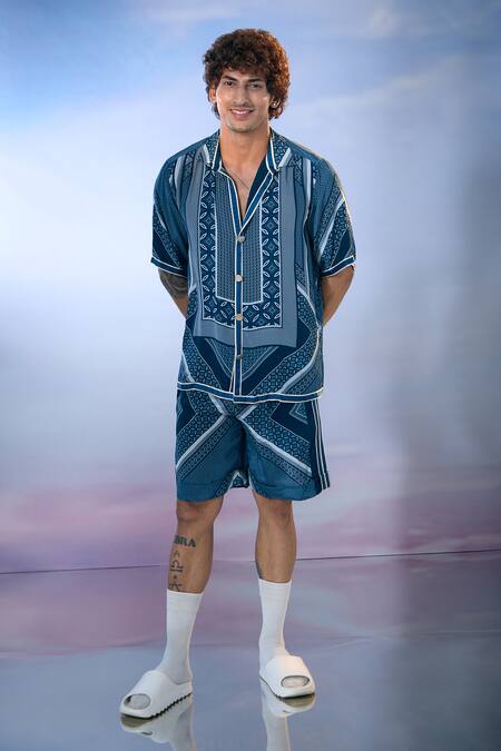 Buy_Nikita Mhaisalkar X AZA_Blue Crepe Geometric Florin Print Shirt With Shorts 
