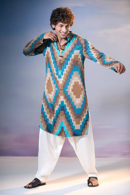 Buy_Nikita Mhaisalkar X AZA_Blue Georgette Sequins Mosaic Graphic Print Embellished Kurta With Salwar 
