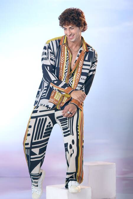 Buy_Nikita Mhaisalkar X AZA_Black Georgette Abstract Maze Print Shirt With Pant 