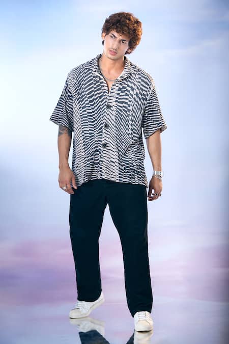 Buy_Nikita Mhaisalkar X AZA_Black Kota Doria Byzantine Print Knit Shirt 