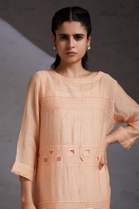 Shikha Malik_Peach Silk, Chanderi Cut Work Round Neck Chandra Pintuck Detailed Kurta Set _Online_at_Aza_Fashions