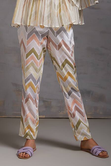 Shikha Malik White Satin Khamosh Lamhe Chevron Print Pant at Aza Fashions Shikha Malik_White Satin Khamosh Lamhe Chevron Print Pant _at_Aza_Fashions