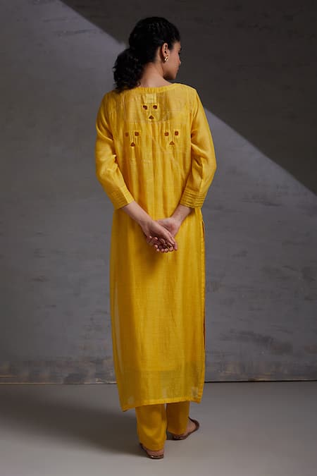 Shop Shikha Malik Yellow Silk, Chanderi Cut Work, Embroidery Pintuck Detailed Straight Kurta Set at Aza Fashions Shop_Shikha Malik_Yellow Silk, Chanderi Cut Work, Embroidery Pintuck Detailed Straight Kurta Set _at_Aza_Fashions