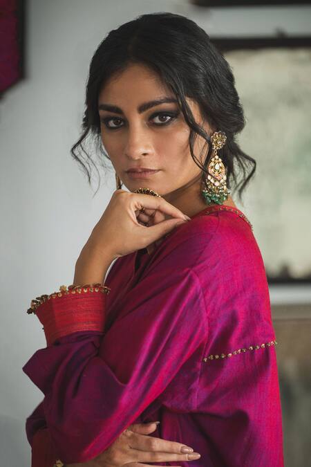 Shop_Swatti Kapoor_Pink Handloom Cotton Embroidery Mandarin Collar Falak Handwoven Curved Hem Kurta 