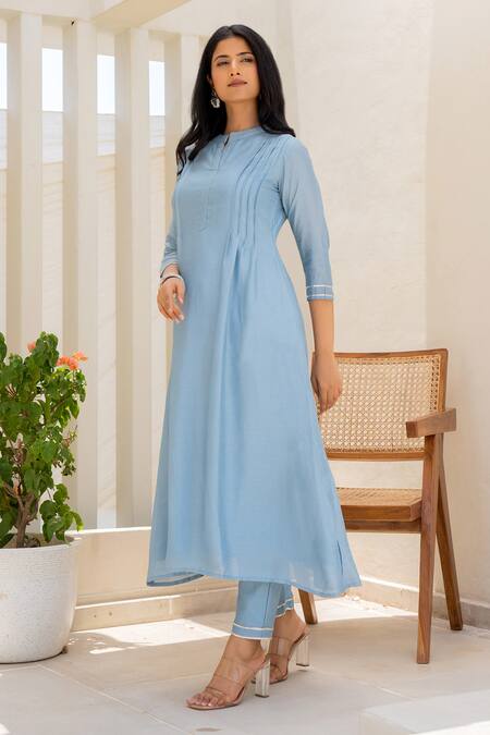 Shop_Suti Kapda_Blue Chiffon Crepe Embroidered Dupatta Gota Straight Plain Kurta And Pant Set_Online_at_Aza_Fashions