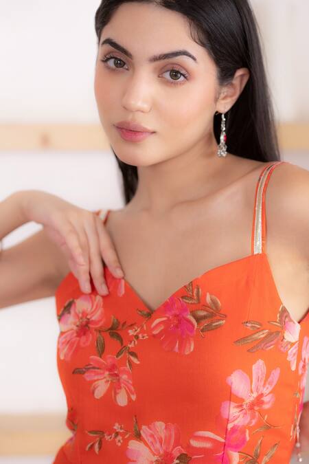Shop_Suti Kapda_Orange Chiffon Sweetheart Neck Floral Print Maxi Dress _Online_at_Aza_Fashions
