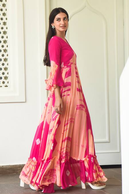 Shop_Suti Kapda_Peach Chiffon V-neck Tie-dye Effect Tiered Gown