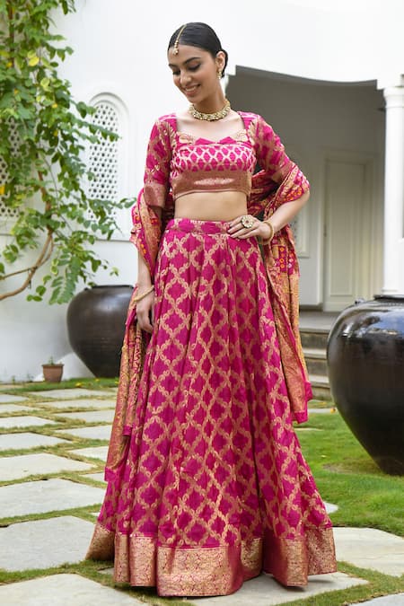 SUTI KAPDA Pink Banarasi Silk Sweetheart Woven Lehenga Set 