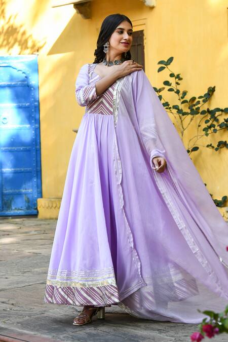 Shop Suti Kapda Purple Taffeta Zari, Gota Patti V-neck Woven Thread Anarkali With Dupatta Online at Aza Fashions Shop_Suti Kapda_Purple Taffeta Zari, Gota Patti V-neck Woven Thread Anarkali With Dupatta_Online_at_Aza_Fashions