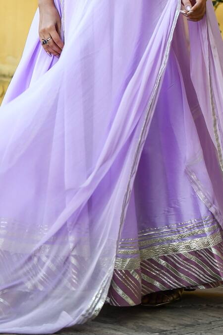 Buy Suti Kapda Purple Taffeta Zari, Gota Patti V-neck Woven Thread Anarkali With Dupatta Buy_Suti Kapda_Purple Taffeta Zari, Gota Patti V-neck Woven Thread Anarkali With Dupatta