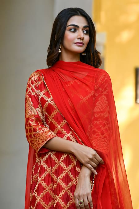 Suti Kapda_Maroon Brocade, Silk, Chiffon Woven Paisley Pattern Anarkali With Dupatta _Online_at_Aza_Fashions