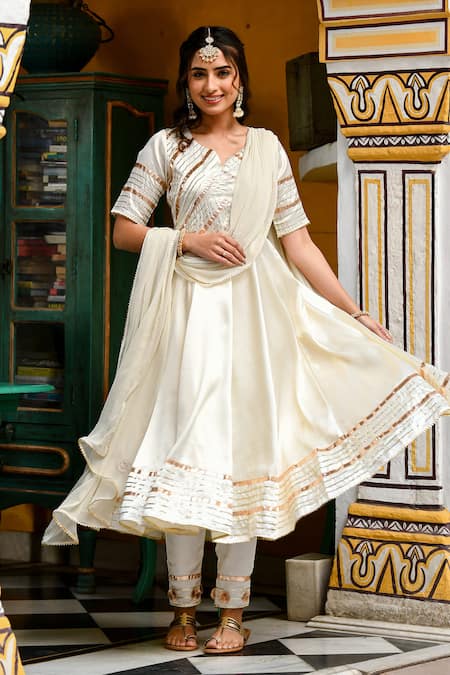 SUTI KAPDA Gota Embroidered Anarkali Pant Set 