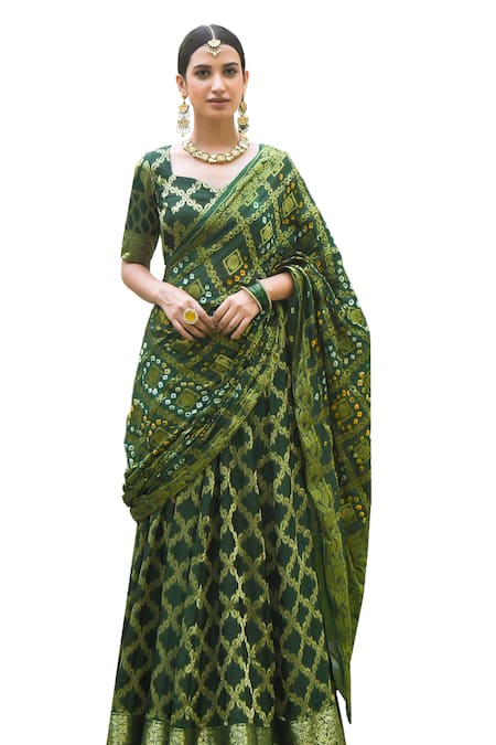 Suti Kapda Green Brocade, Silk Embroidery, Sequins Woven Paisley Checkered Lehenga Set Online at Aza Fashions Suti Kapda_Green Brocade, Silk Embroidery, Sequins Woven Paisley Checkered Lehenga Set _Online_at_Aza_Fashions