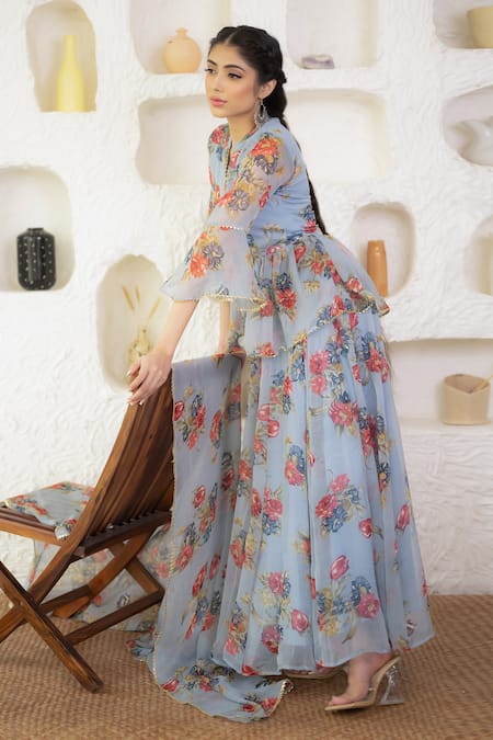 Suti Kapda Grey Chiffon Lace Mandarin Collar Floral Blossom Print Lehenga Set at Aza Fashions Suti Kapda_Grey Chiffon Lace Mandarin Collar Floral Blossom Print Lehenga Set _at_Aza_Fashions