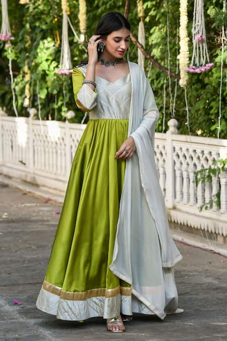 SUTI KAPDA Colourblock Panel Anarkali With Dupatta 