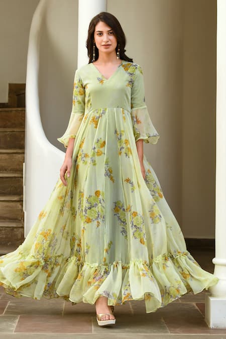 SUTI KAPDA Bouquet Print Gown 