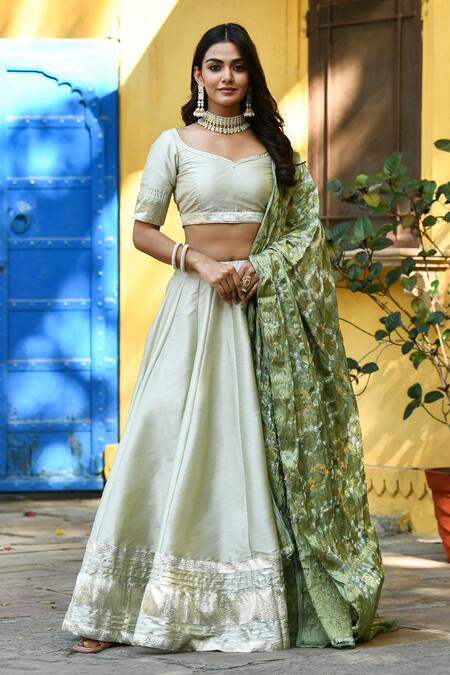 Suti Kapda_Off White Taffeta Gota Patti, Embroidery Boat Neck Detailed Lehenga Set_at_Aza_Fashions