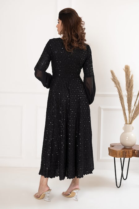 Suti Kapda Sequin Detailed Dress 