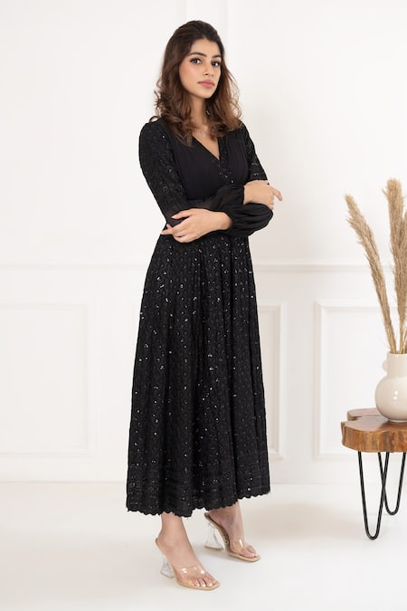 Suti Kapda_Black Rayon Sequins V-neck Detailed Dress _Online_at_Aza_Fashions
