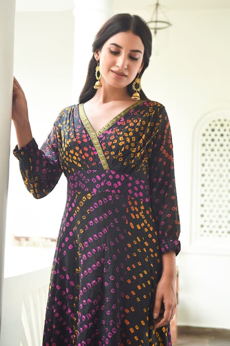 Bandhani dress neck patterns images best sale