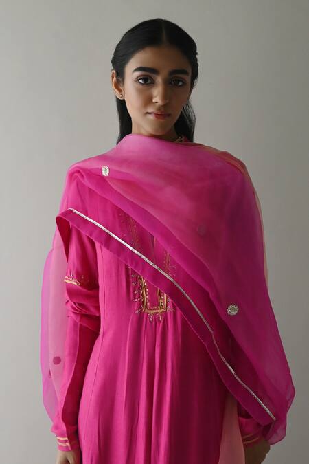 Shorshe Clothing_Pink Organza Lace, Patchwork Trim Detailed Ombre Dupatta _at_Aza_Fashions