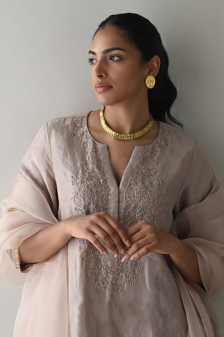 Shorshe Clothing_Beige Handloom Cotton Embroidery Split V-neck Zardozi Kurta And Pant Set_Online_at_Aza_Fashions