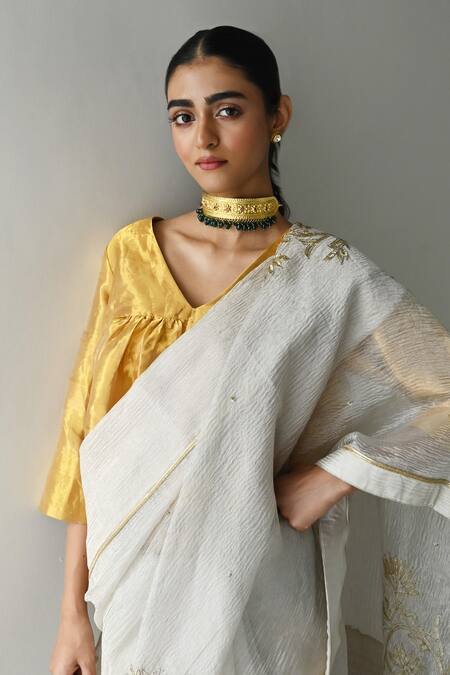 Shorshe Clothing_Gold Handloom Cotton V-neck Tissue Saree Blouse _Online_at_Aza_Fashions