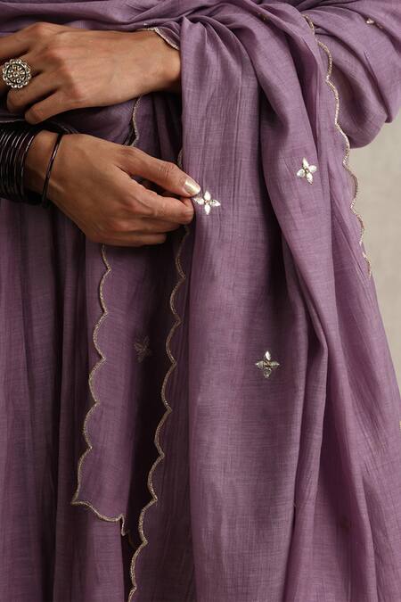 Buy_Weaver Story_Purple Chanderi, Cotton Embroidery, Gota Patti Halter Neck Hand Anarkali Set 