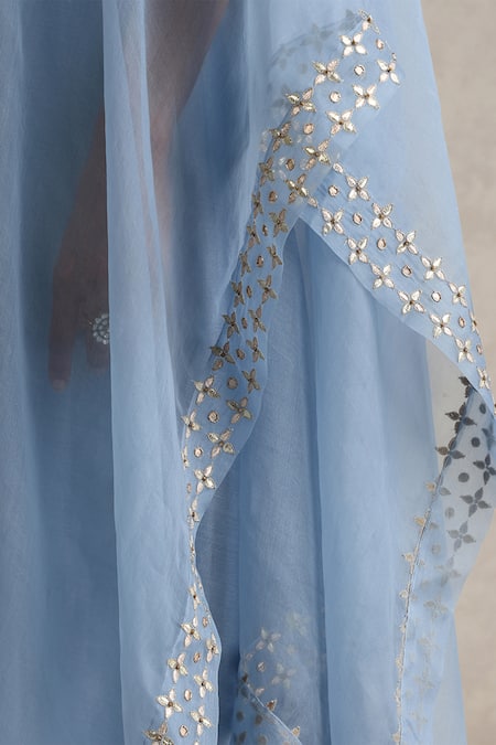 Buy_Weaver Story_Blue Chanderi, Organza Gota Patti Boat Hand Embroidered Kurta And Work Cape Set 
