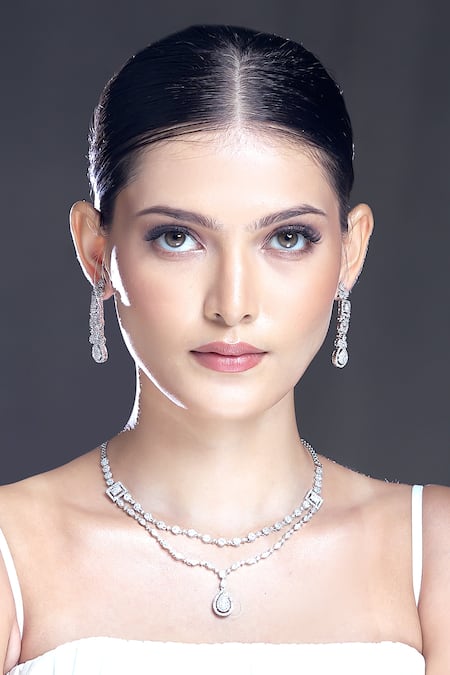 Buy_Moh-Maya By Disha Khatri_Silver Plated Zari Zircon Embellished Necklace Set 