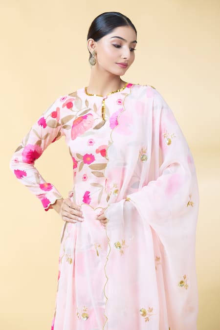 Kalakaari By Sagarika_Pink Silk Organza, Silk, Muslin Embroidery Round Floral Print Kurta Pant Set _at_Aza_Fashions