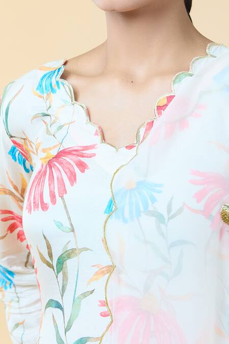 Buy Kalakaari By Sagarika Off White Organza, Embroidery Floral Print Straight Kurta Pant Set Buy_Kalakaari By Sagarika_Off White Organza, Embroidery Floral Print Straight Kurta Pant Set