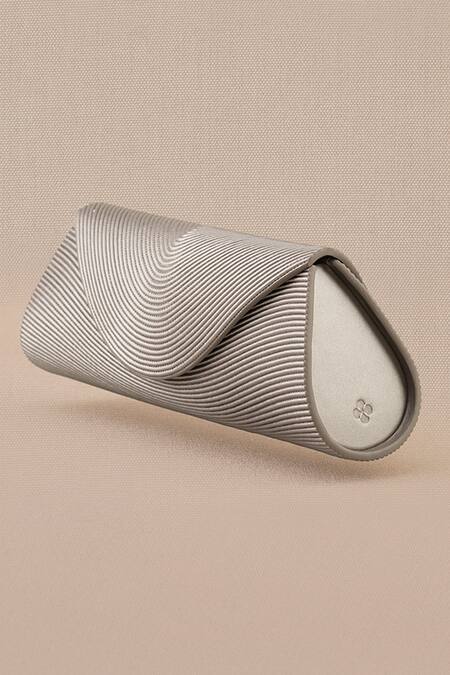 Buy_Ampm_Silver Textured Reba Metallic Clutch 