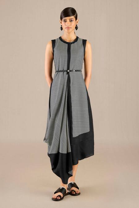 Buy_Ampm_Black Silk Buckles Round Neck Riha Stripe Detailed Cape With Dress _Online_at_Aza_Fashions