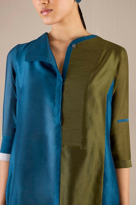 Buy Ampm Blue Chanderi V-neck Gaia Color-block Kurta And Pant Set Online at Aza Fashions Buy_Ampm_Blue Chanderi V-neck Gaia Color-block Kurta And Pant Set _Online_at_Aza_Fashions