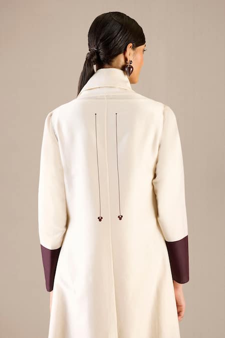 Shop_Ampm_Ivory Chanderi Shawl , Scoop Woven Stripe Abaya With Inner 