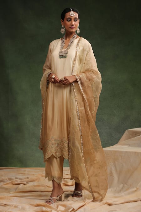 Buy_Charu Makkar_Beige Organza, Sequins, Impulsive Cutout Work Kurta Pant Set _Online_at_Aza_Fashions