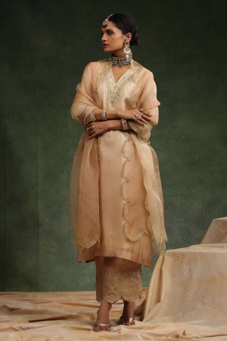 Charu Makkar_Beige Organza, Sequins, Beads, Embroidery V-neck Mocha Kurta Pant Set _at_Aza_Fashions