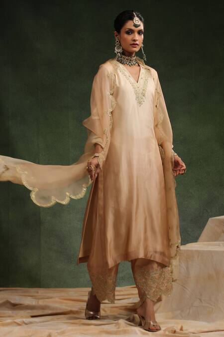Buy_Charu Makkar_Beige Organza, Sequins, Beads, Embroidery V-neck Mocha Kurta Pant Set 