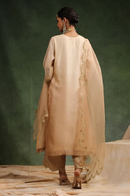 Charu Makkar_Beige Organza, Sequins, Beads, Embroidery V-neck Mocha Kurta Pant Set _Online_at_Aza_Fashions